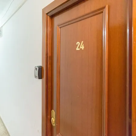 Apartament Luminoso Y Moderno Estudio Plaza Andalucia *
